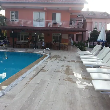 Hotel de apartamente Tufan