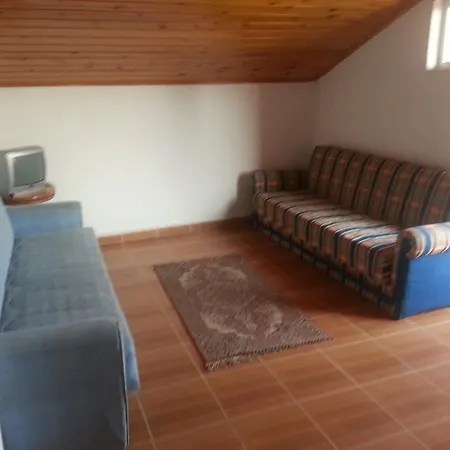 Tufan 아파트호텔 2*